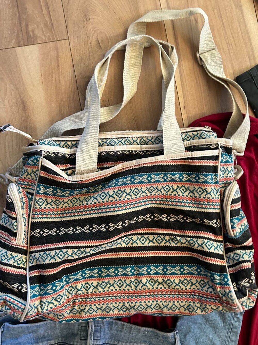 insular 17" x 12 bag duffel carry on travel boho bag purse blue cream print